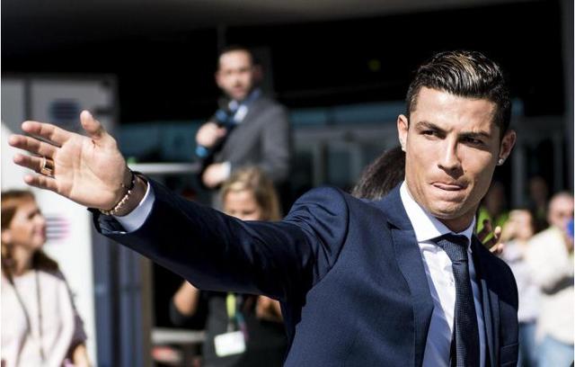 电竞爆料人OD炮轰作弊争议：s1mple新队首败陷‘雷达外挂’疑云