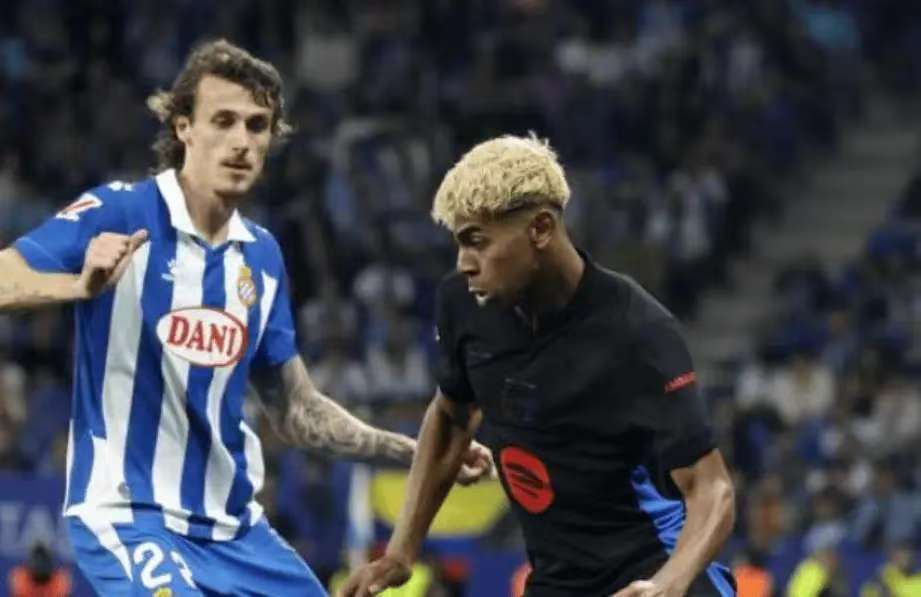 全球限量50台 从F1赛场到公路猛兽 红牛RB17超跑亮相