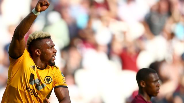 《天下》手游竞技场迭代开启，全新巅峰邀你角逐天下！