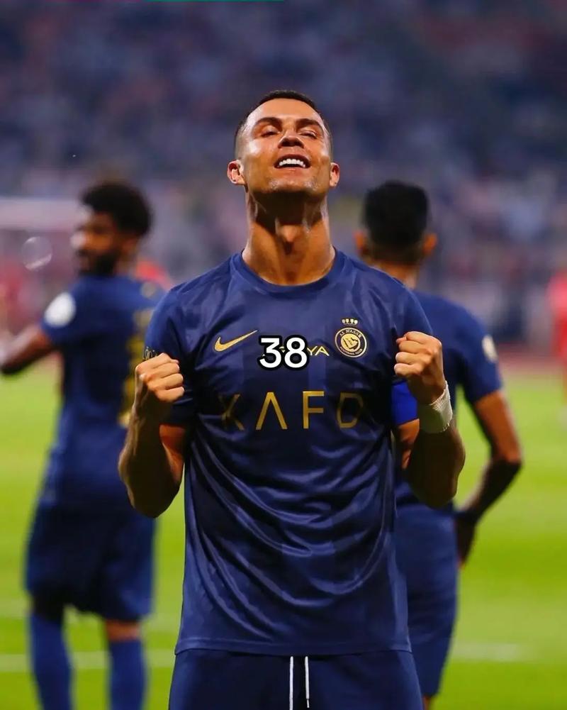 大爆冷！勇士、火箭13分失利，马刺憾负，最新排名太阳反超火箭！